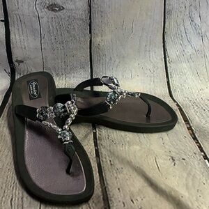 Grandco Women’s Beach Pool Beaded Black Pewter Thong Flip Flop Sandals Sz 9 GUC‎